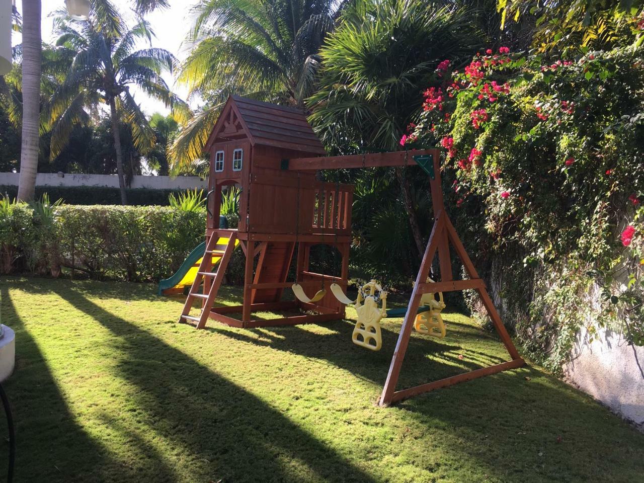 Large House - Walking To Beach - 10 Guests! Cancun Exterior photo